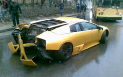 Lamborghini Murcielago totaled Video and Photos