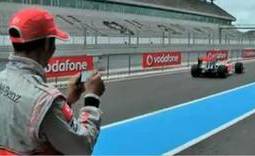 Lewis Hamilton controls F1 car with a Blackberry video