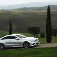 2010 Mercedes E Class Coupe photos and details