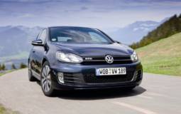 2010 Volkswagen Golf GTD photos and details