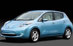 Nissan LEAF video