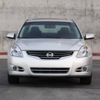 2010 Nissan Altima - Photos and Details