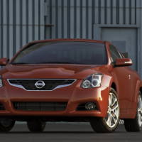 2010 Nissan Altima - Photos and Details