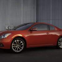 2010 Nissan Altima - Photos and Details