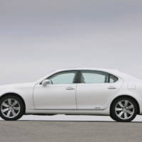 2010 Lexus LS 600h L