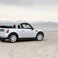 2010 MINI One Cabrio