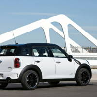 Mini Countryman leaked photos