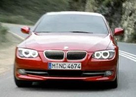 Video: 2011 BMW 3 Series Coupe and Convertible