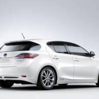 2010 Lexus CT 200h officially revealed