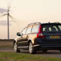 2010 Volvo S80 and V80 DRIVe