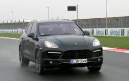 2011 Porsche Cayenne review video