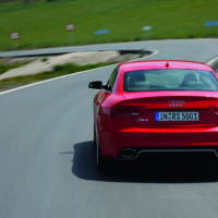 Audi RS5 Coupe details