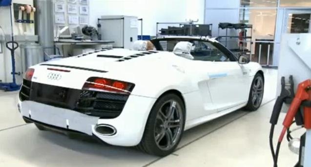 Video: 2011 Audi R8 Spyder production