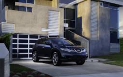 2011 Nissan Murano photos and details