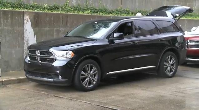 2011 Dodge Durango video