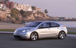 Chevy Volt wins 2011 North American Car of the Year