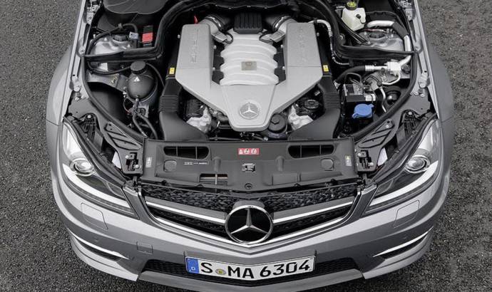 2012 Mercedes C63 AMG photos