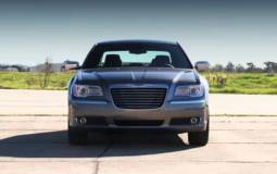 2011 Chrysler 300 review video