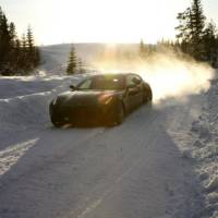 Ferrari FF in the snow