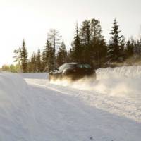 Ferrari FF in the snow