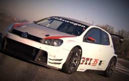 Video: Volkswagen Golf24