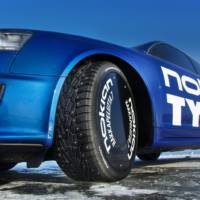 Audi RS6 with Nokian Tyres Beats Bentley World Record On Ice