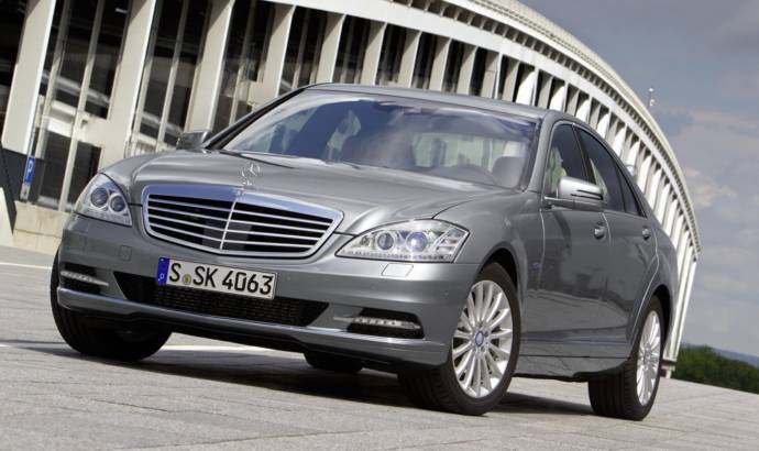 Mercedes S 350 BlueTEC gets ECO Start Stop As Standard