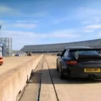 Video: BMW M3 GTS vs Porsche 911 GT3 RS