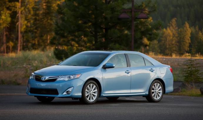 2012 Toyota Camry Hybrid Price