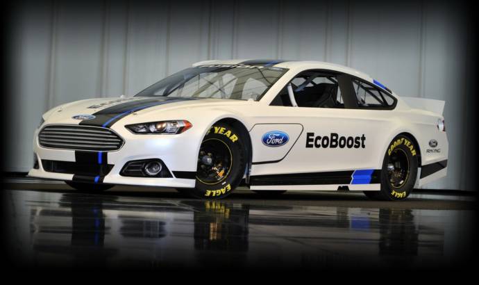 2013 Ford Fusion NASCAR Racer