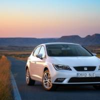 Seat revealed the 2013 Leon in Paris