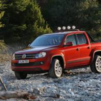 2013 Volkswagen Amarok Canyon: an orange pick-up for outdoor activities