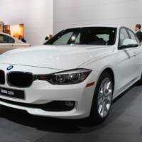 2013 BMW 320i launched at NAIAS from 33.445 dollars