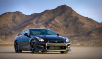 2014 Nissan GT-R Track Edition starts at 115.710 USD in US