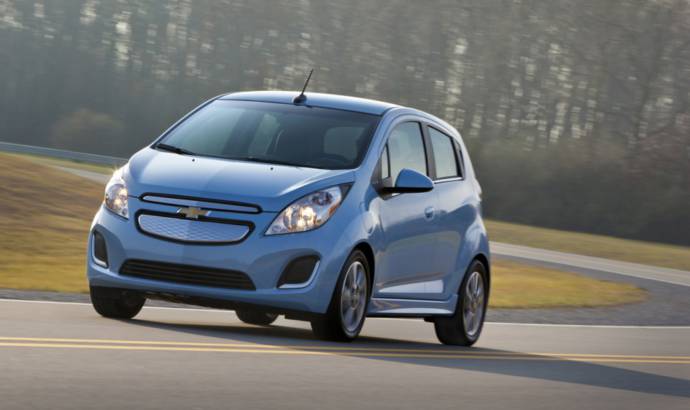 Chevrolet Spark EV has a starting price of 27.495 US Dollars