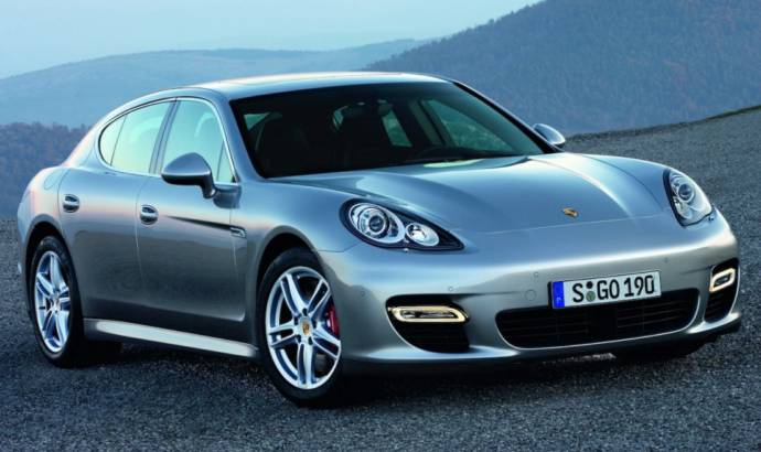 Porsche delivers 100.000 Panamera since the start of production