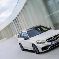 Video: Mercedes-Benz E63 AMG 4MATIC S-Model Wagon presentation