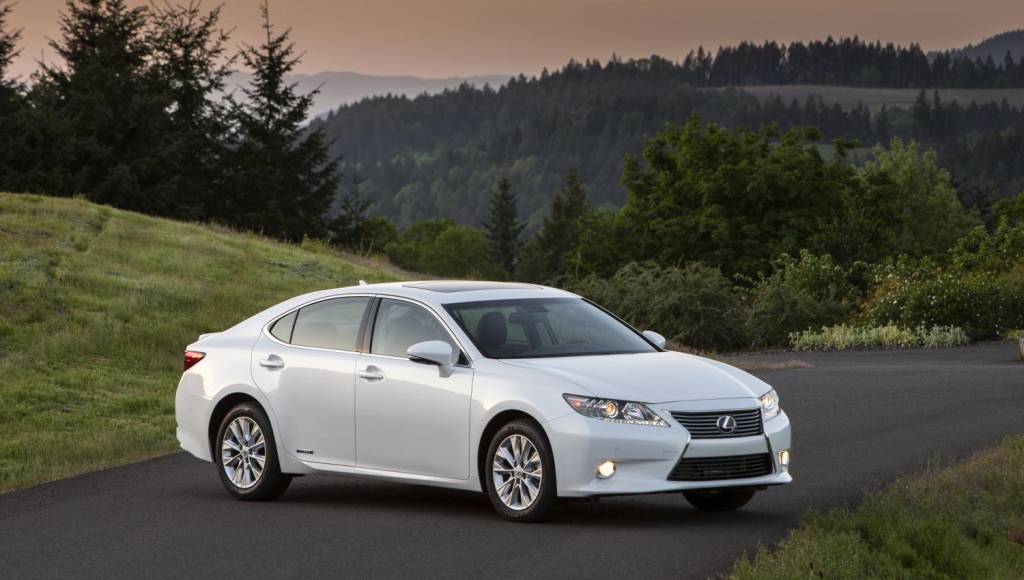 2014 Lexus Es300h Hybrid Fuel Economy Carsession 0467