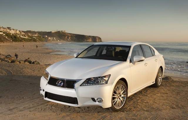 Lexus GS300h introduced in the UK