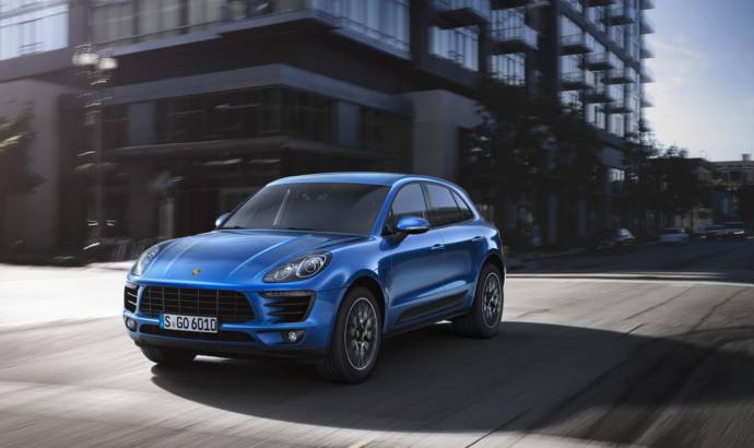 2014 Porsche Macan - The Baby Cayenne is here