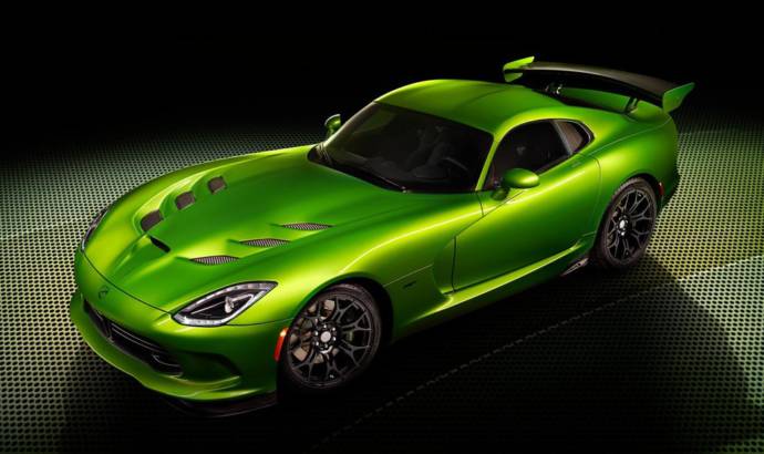 SRT Viper with Stryker Green paint is Hulk's car