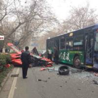 Lamborghini Aventador destroyed by a bus in China