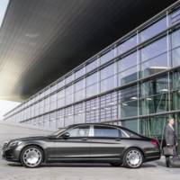 2015 Mercedes-Maybach S-Class officially unveiled in Los Angeles