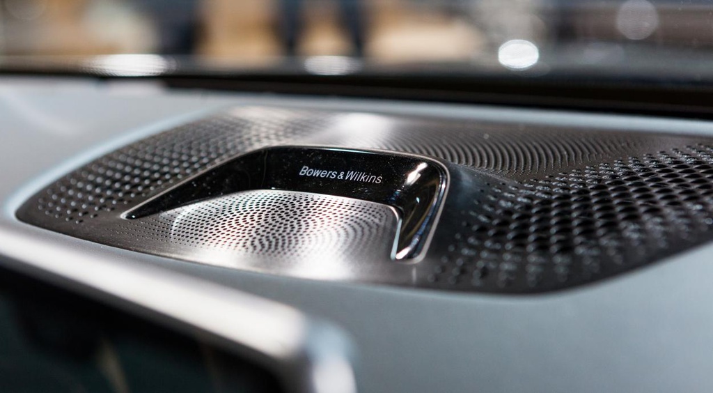 Bmw bowers and wilkins