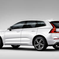 2018 Volvo XC60 - Official pictures and details