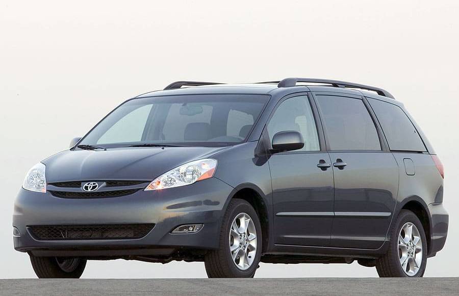 Toyota Sienna recall issued in US CarSession