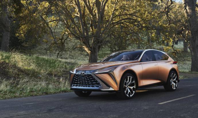 Lexus LF-1 Limitless concept introduced at NAIAS