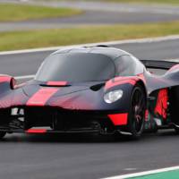 Aston Martin Valkyrie - first public demo run at Silverstone