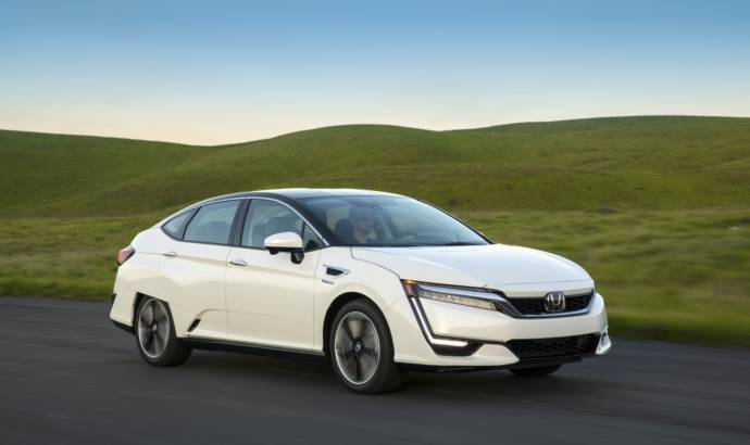 2017 Honda Clarity Sedan